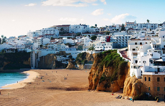 Cómo llegar de Faro a Albufeira