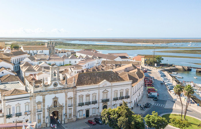 Cómo llegar de Faro a Lagos