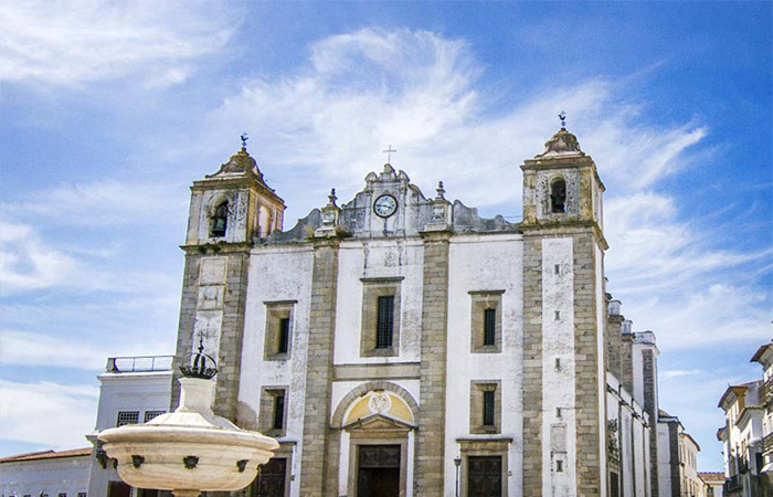 Évora, Visita guiada privada de la ciudad