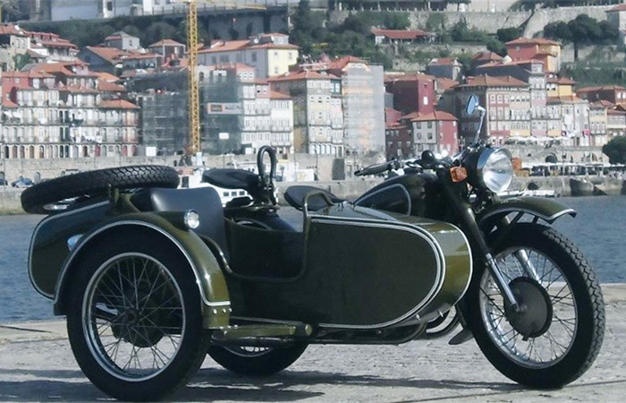 Llegada a Oporto y tour en sidecar