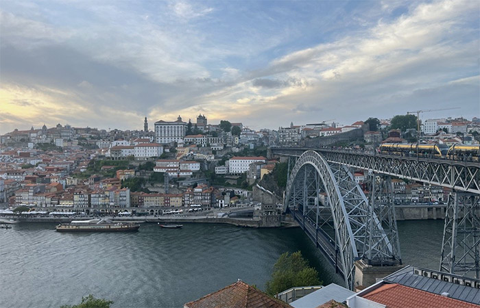 Traslado a Oporto, Tarde libre