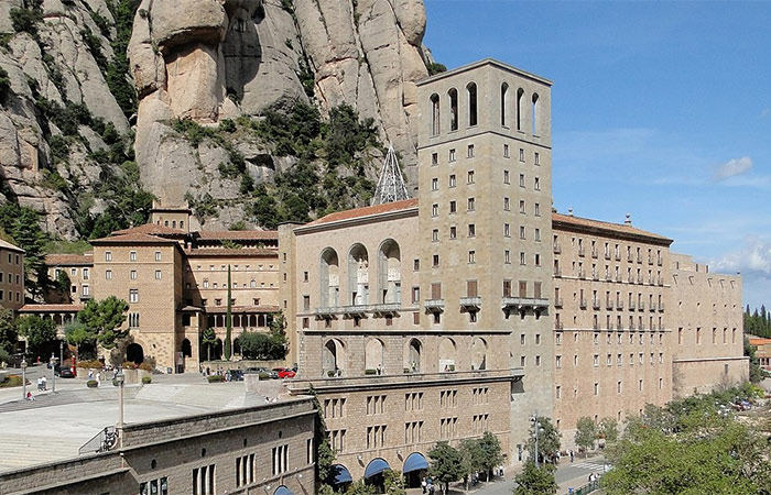 Excursión de un día a Montserrat y ruta del vino