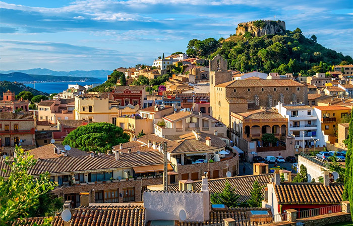 Recogida del coche de alquiler y traslado a Begur