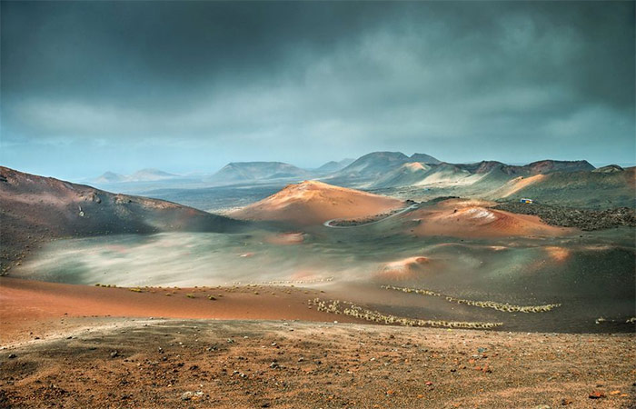 Explora el Parque de Timanfaya