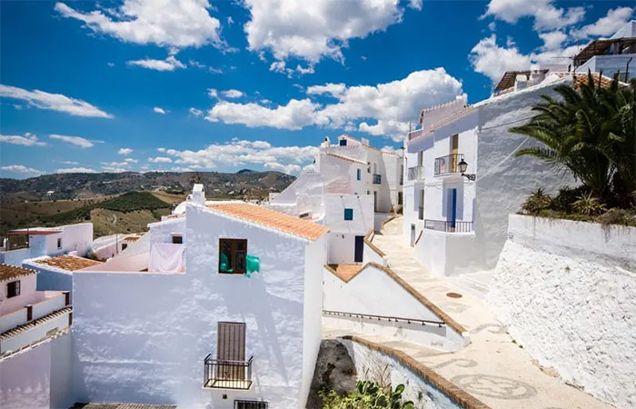 Traslado de Sevilla a Ronda, pasando por los Pueblos Blancos