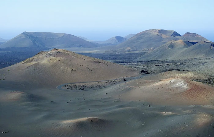 Explora el Parque de Timanfaya