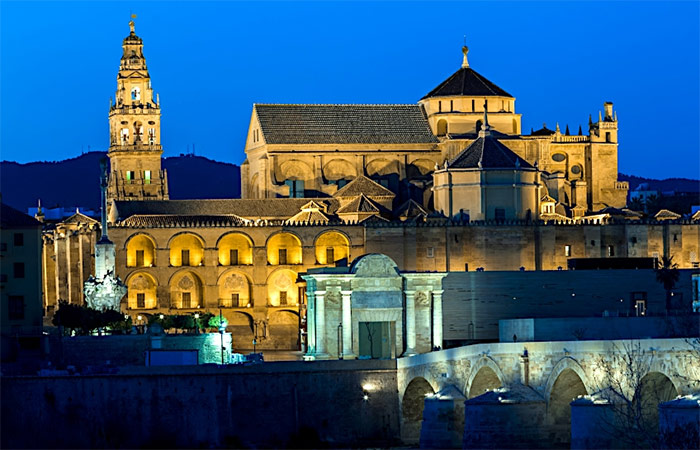 Paseo Privado por la Ciudad de Córdoba