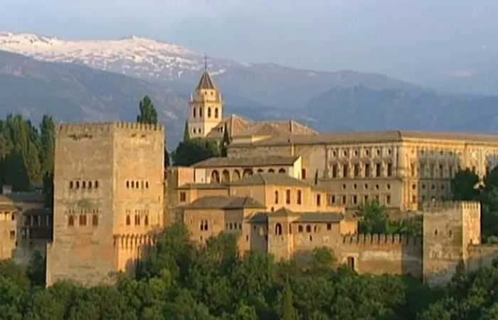 Visita privada a la Alhambra, Clase de Cerámica