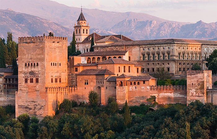 Visita privada a la Alhambra y cena con vistas