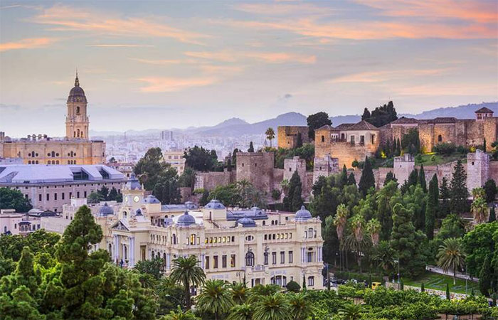 Recorrido a pie por Málaga en familia