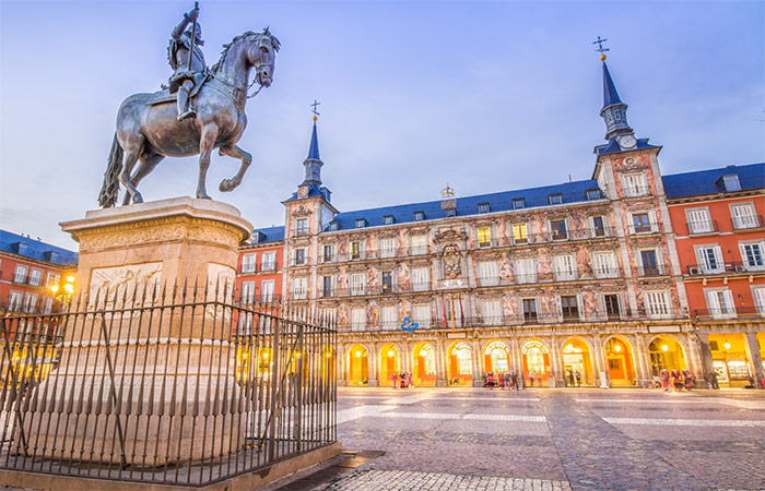 Road Trip por España Madrid, León y Santiago de Compostela - 8 días