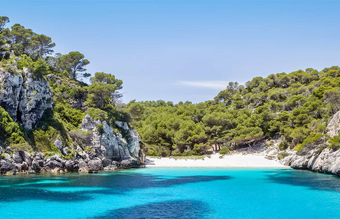 Salida de España desde Menorca