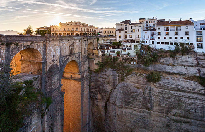 Tour Privado por Ronda - Visita a Bodega