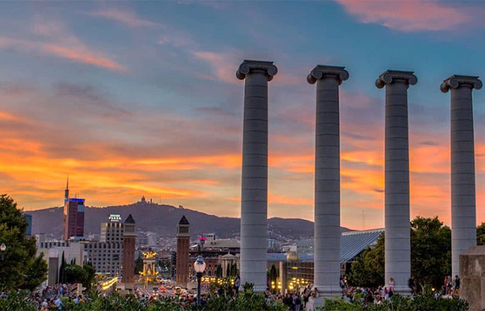 Tren de Madrid a Barcelona - Tour de tapas al atardecer