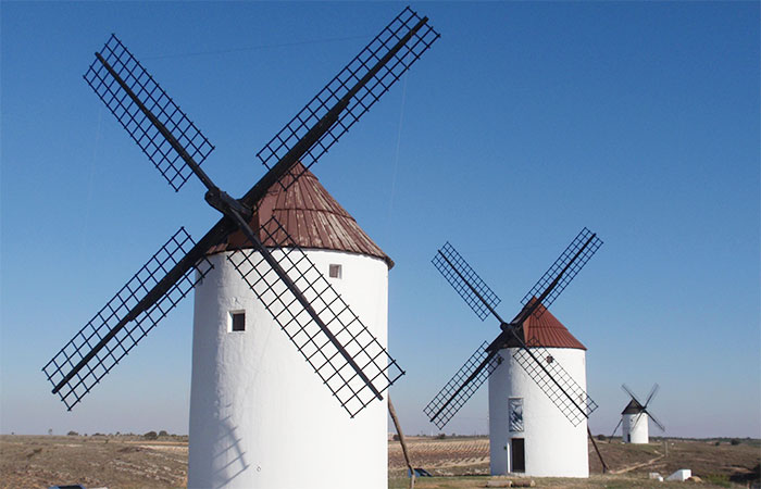 Viaje por carreteras poco transitadas de España de Madrid a La Mancha - 10 días