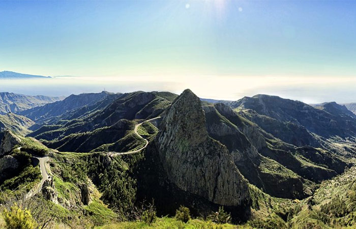 Navegación hacia la Isla de La Gomera