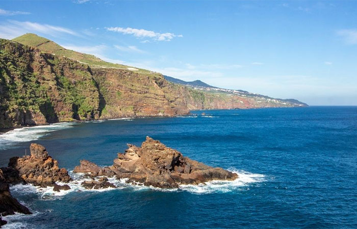 Navegación hacia la Isla de La Gomera