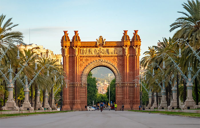 Tren de Madrid a Barcelona - Tour de tapas al atardecer