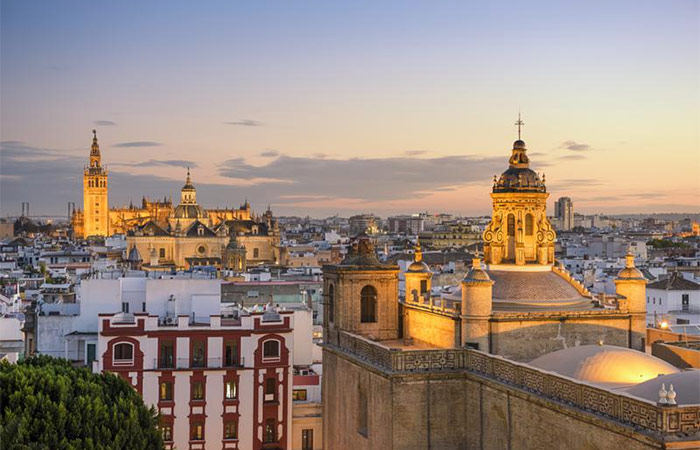 Viaje por carretera a Sevilla y los rincones más escondidos de Andalucía - 10 días